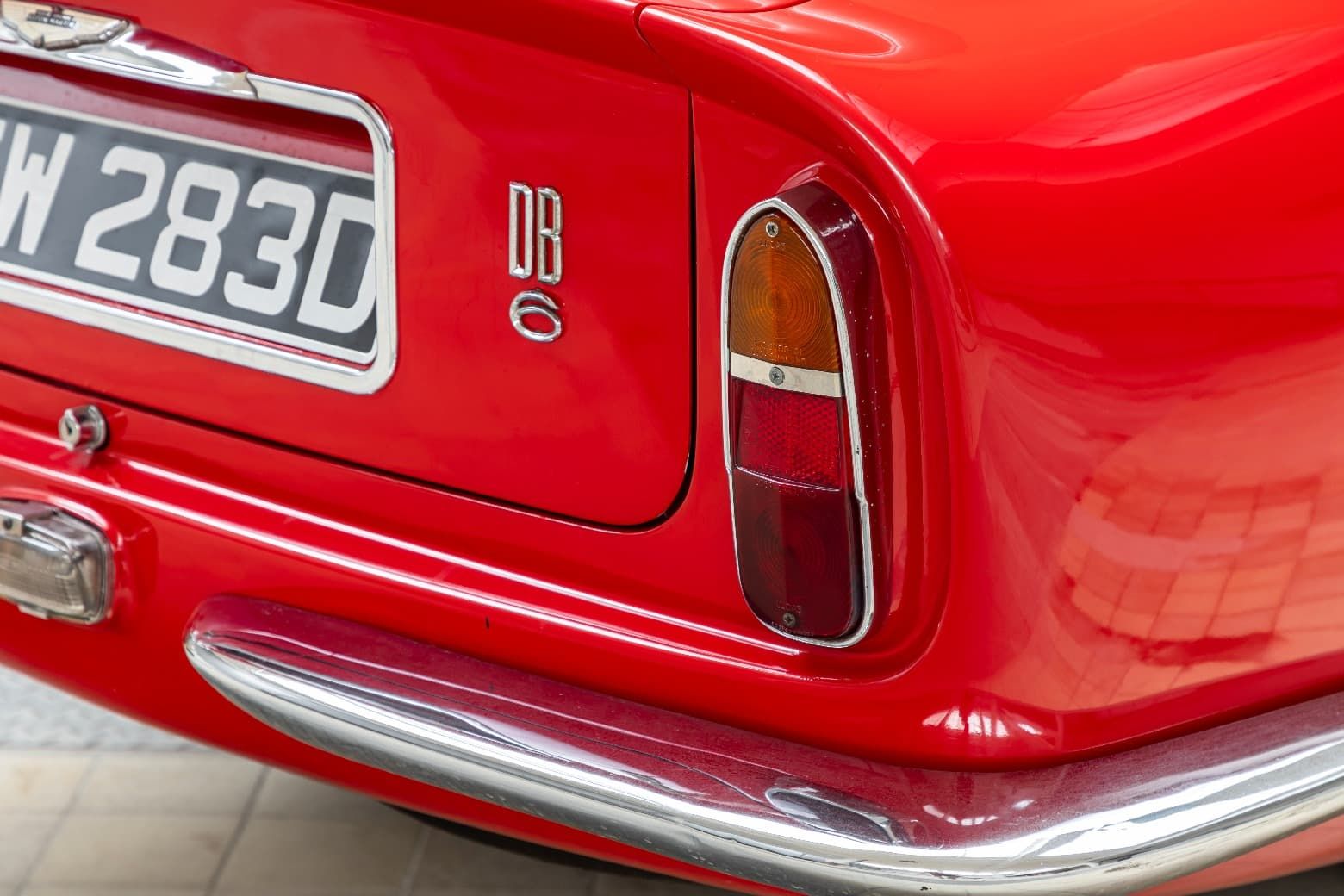Aston Martin DB6 Auctomobile_34