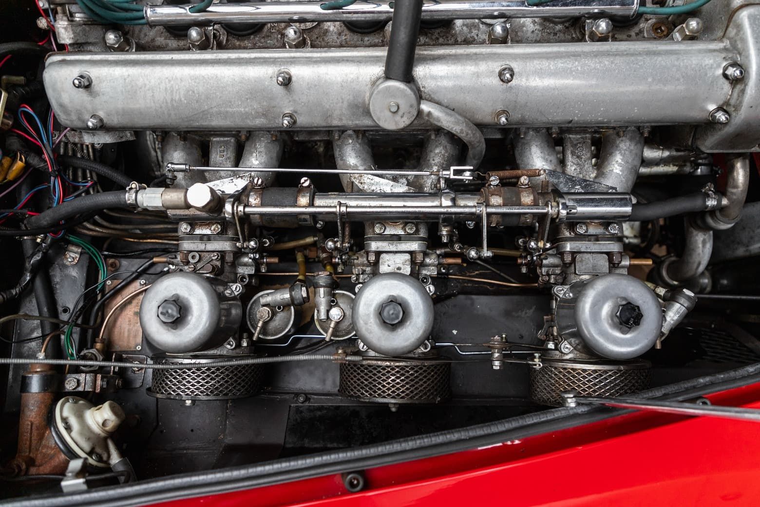 Aston Martin DB6 Auctomobile_8