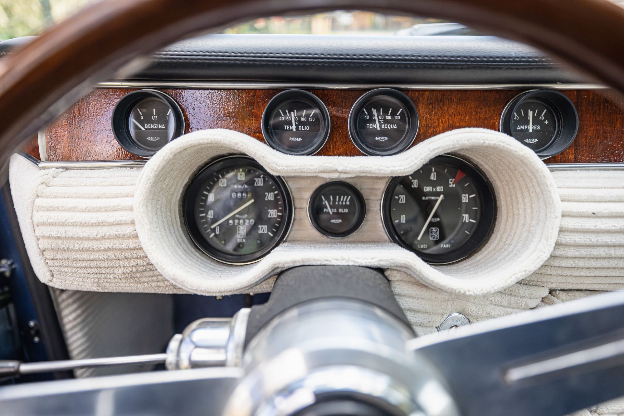 Bertone_Cars_Veterani_na_Truc_342