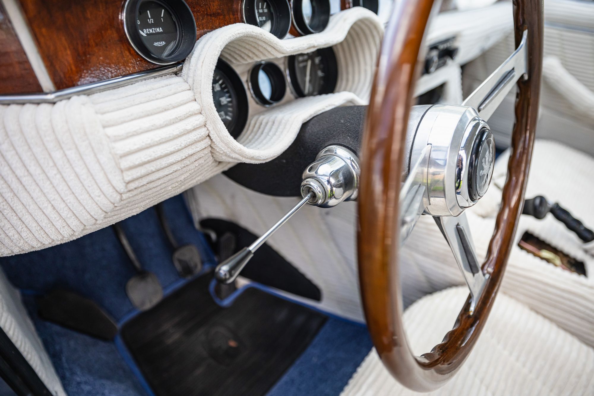 Bertone_Cars_Veterani_na_Truc_348