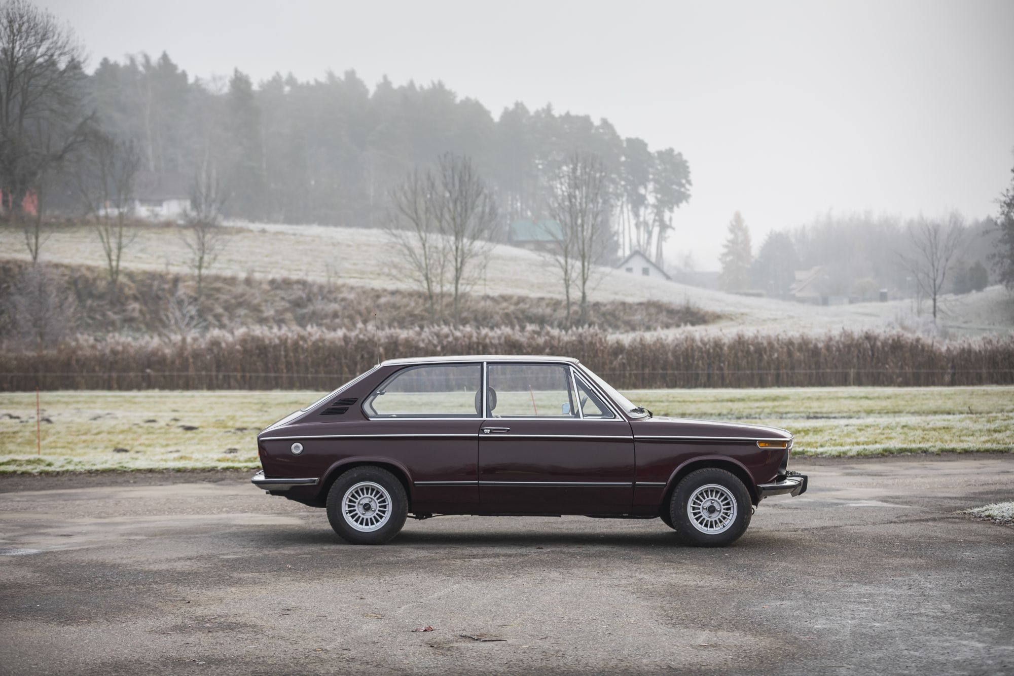 BMW 2002Touring Auctomobile_24