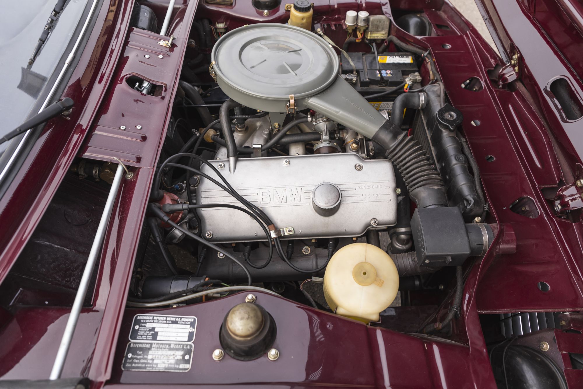 BMW 2002Touring Auctomobile_36