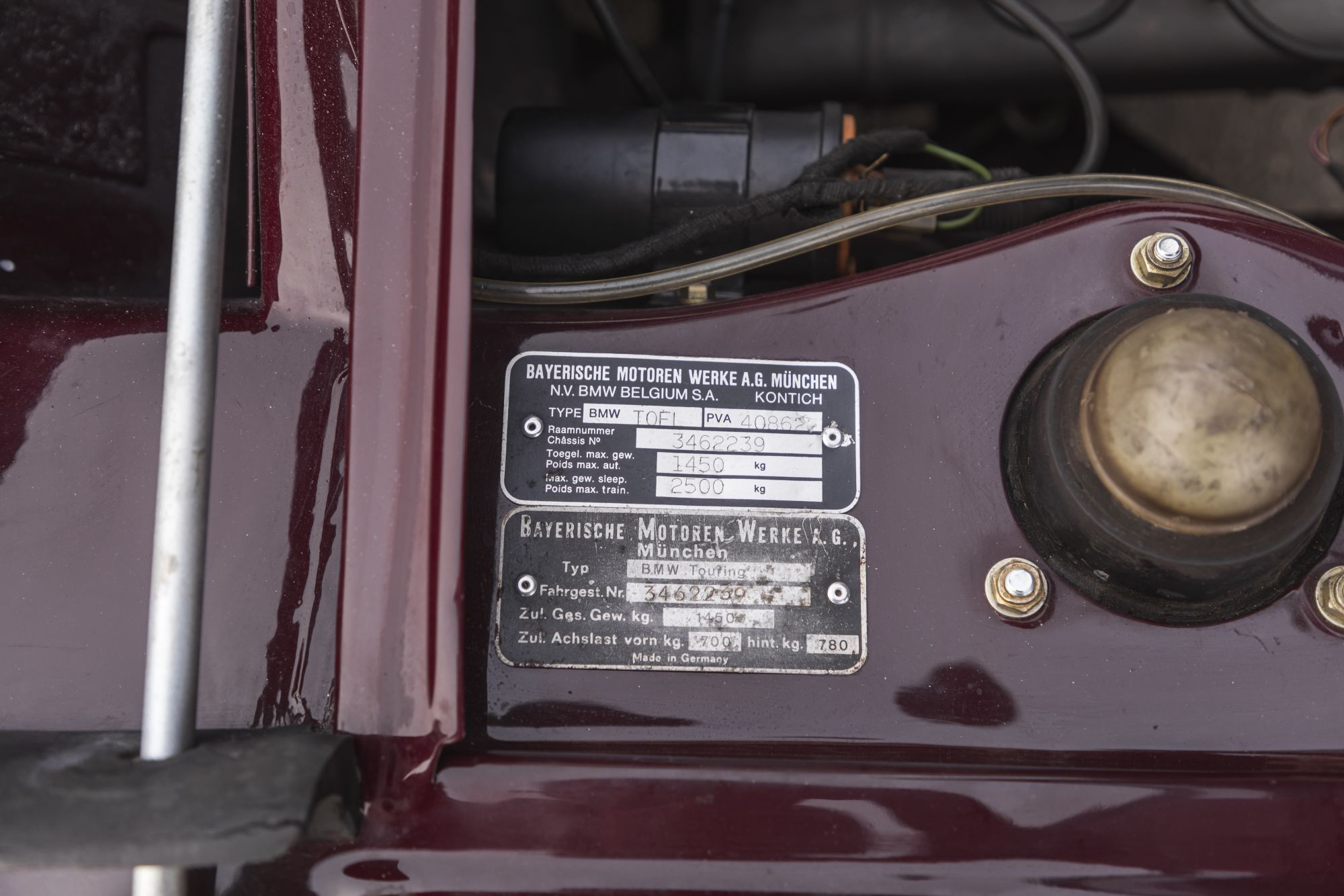 BMW 2002Touring Auctomobile_38