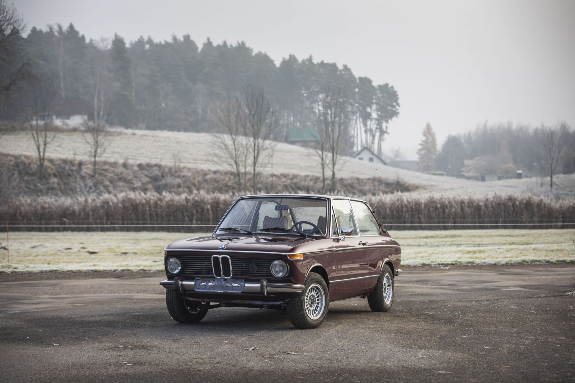 bmw-2002touring-auctomobile.jpg