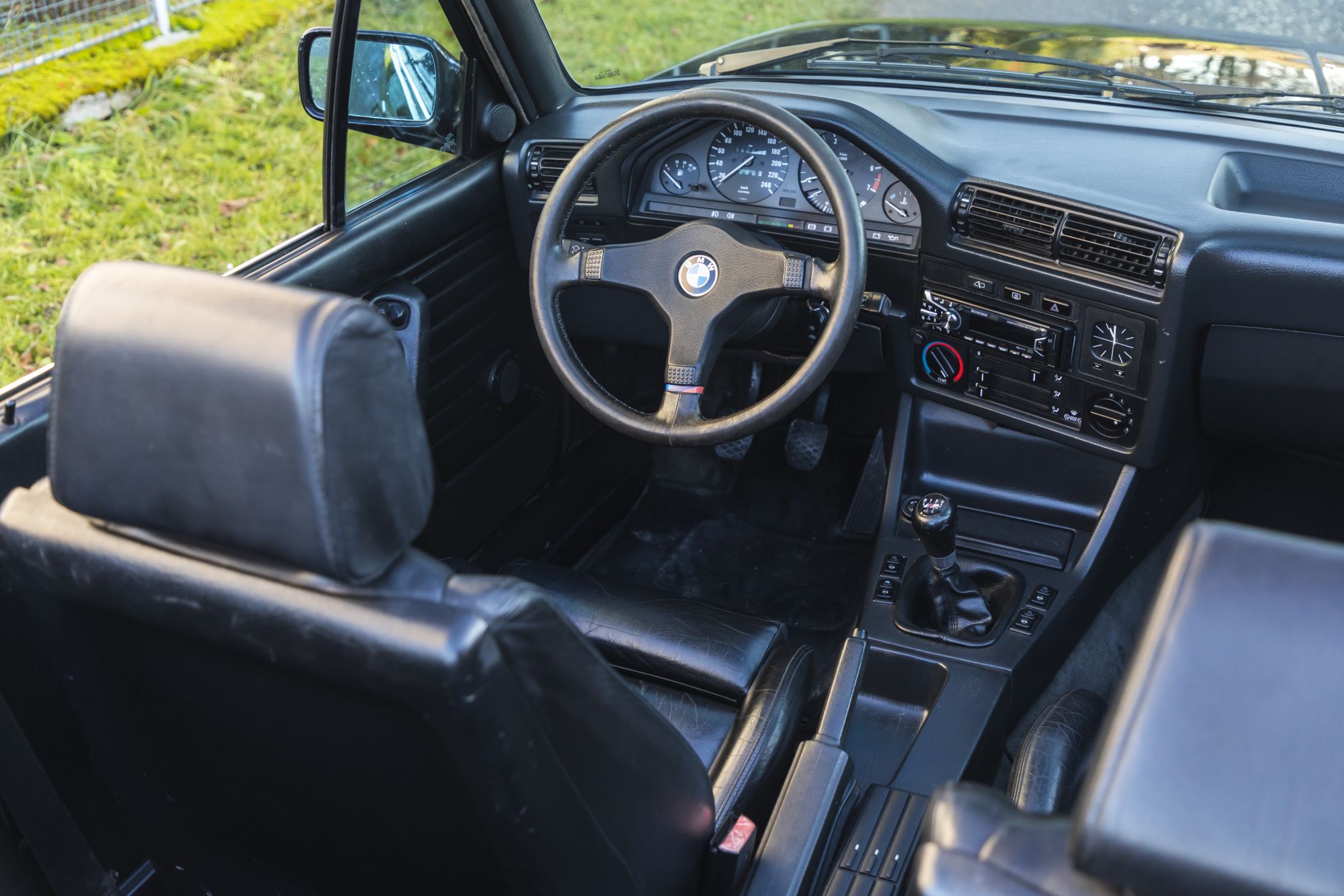 BMW 325i Cabrio E30 Auctomobile_28