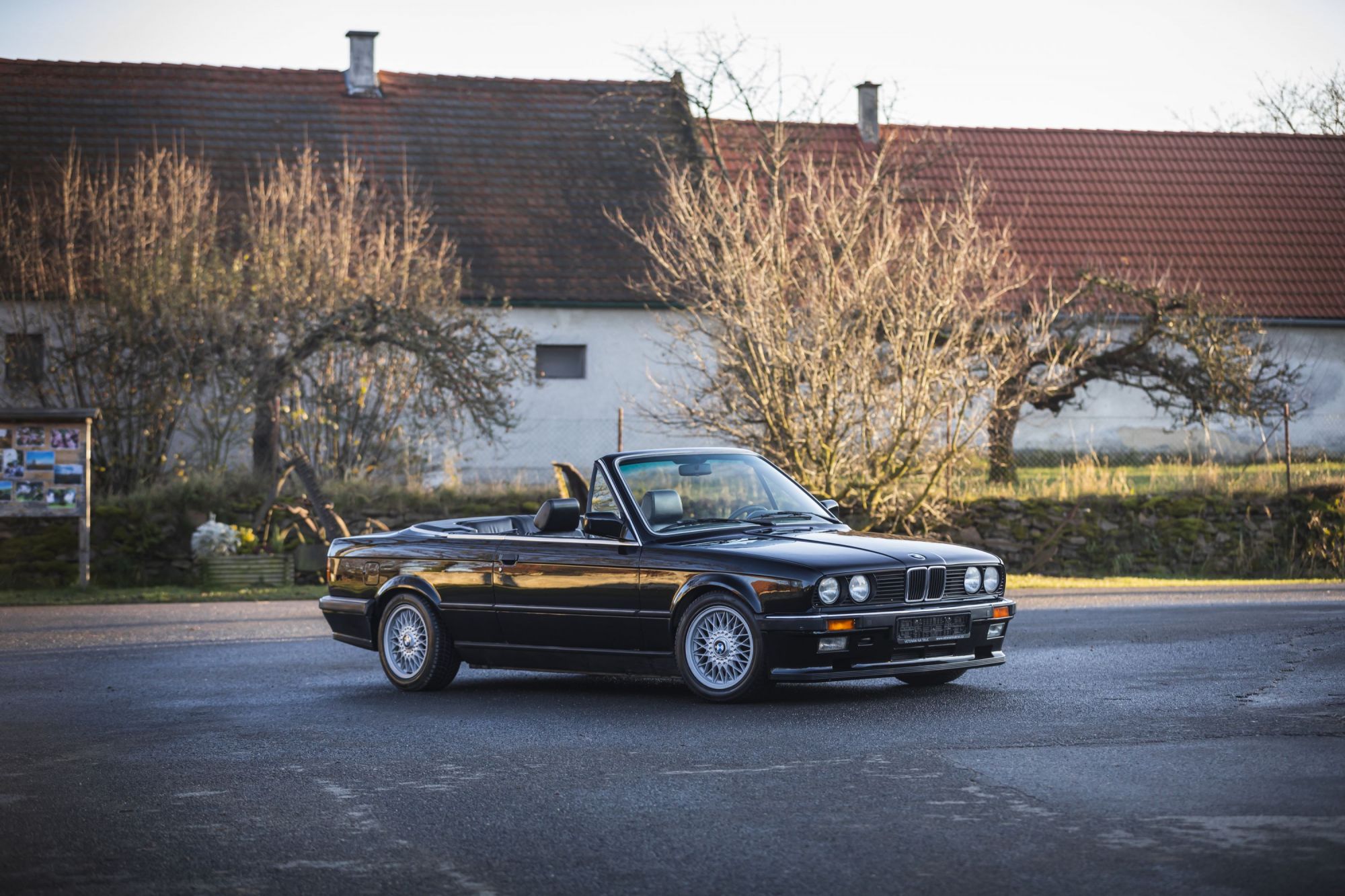 bmw-325i-cabrio-e30-auctomobile-59.jpg