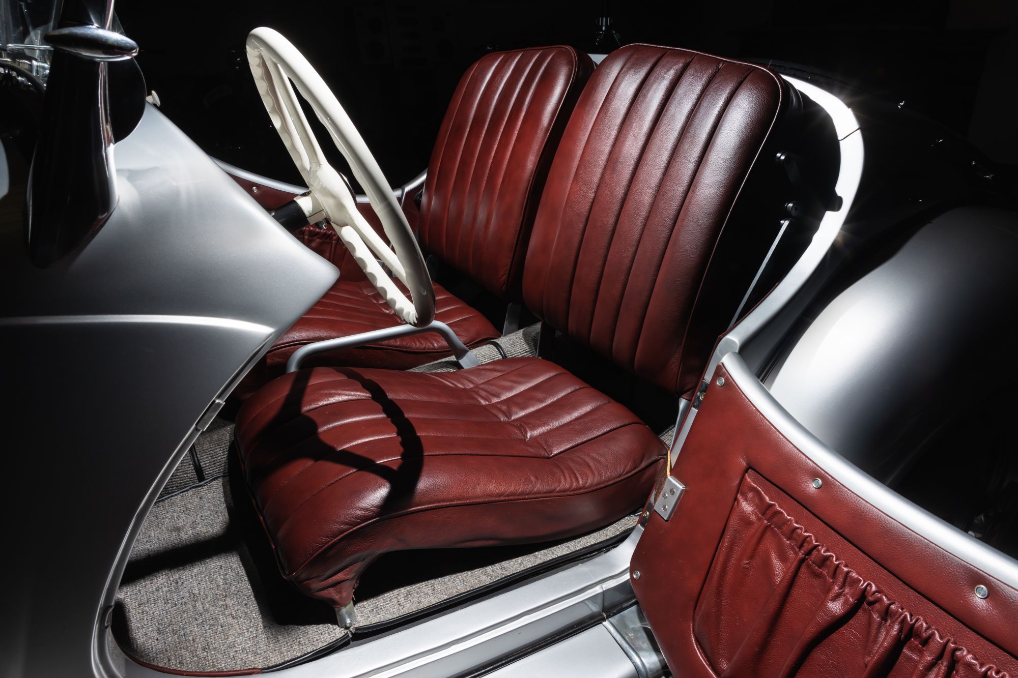 BMW 328 Seats