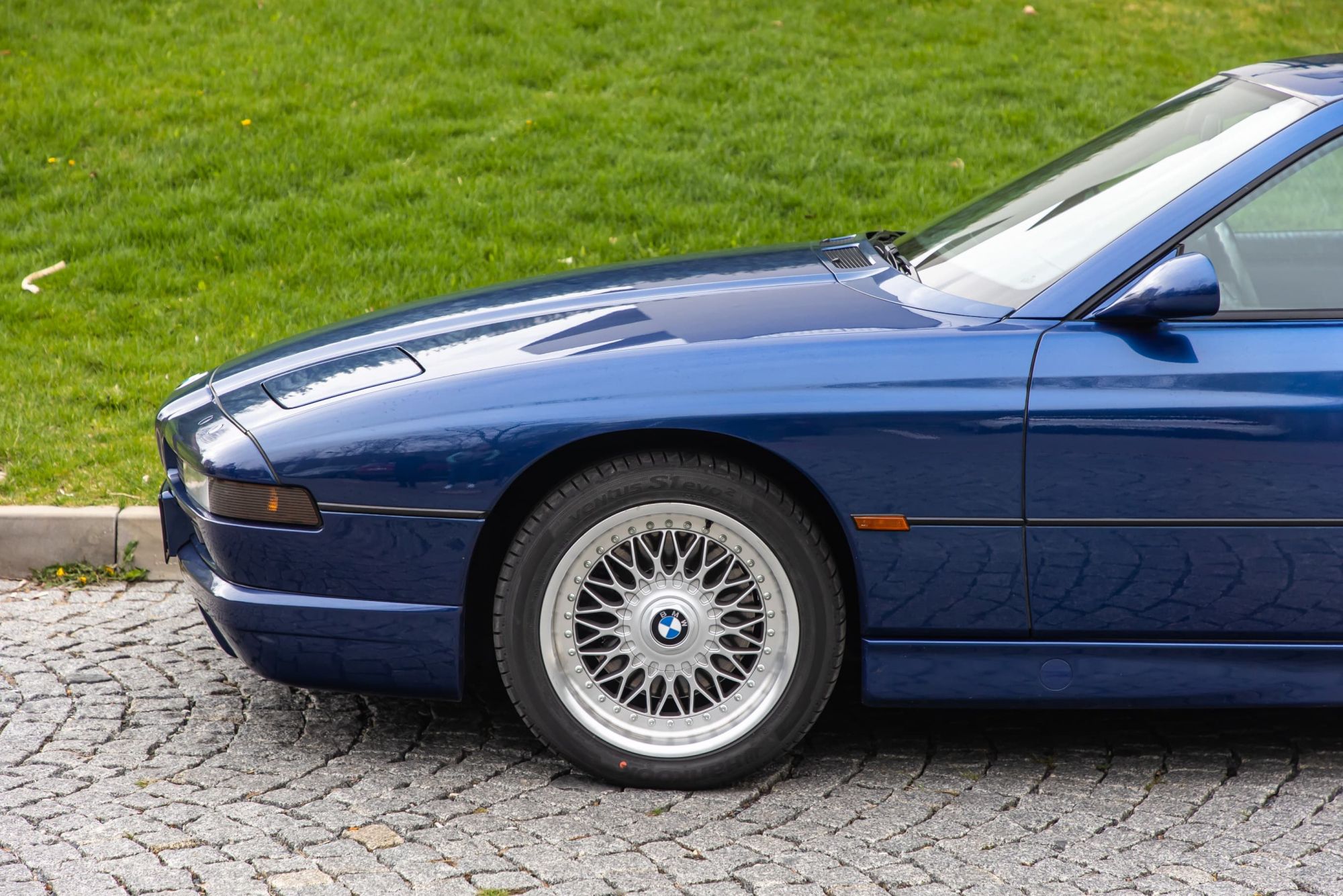 BMW 850CSi_6
