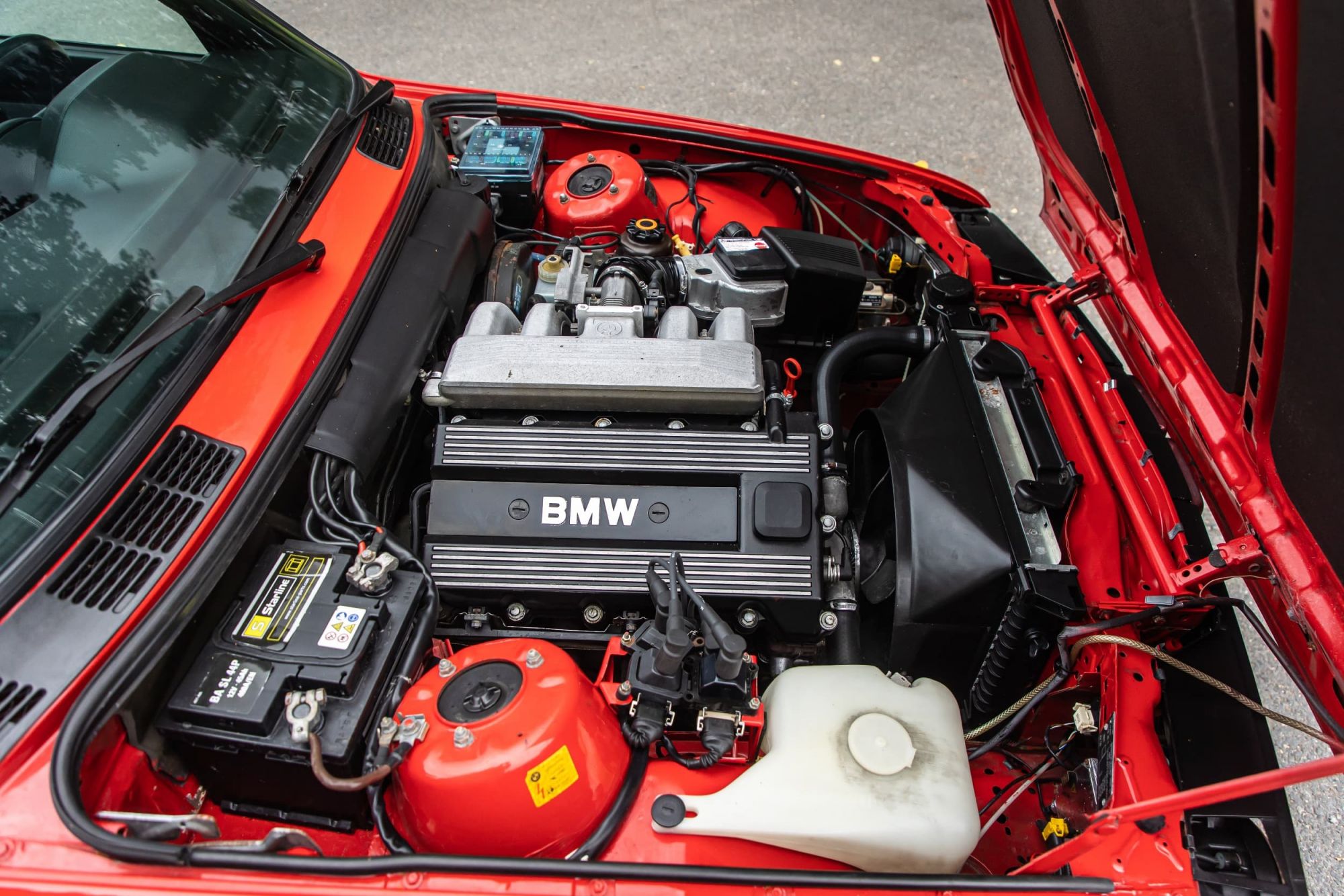 BMW e30 318is RED_14