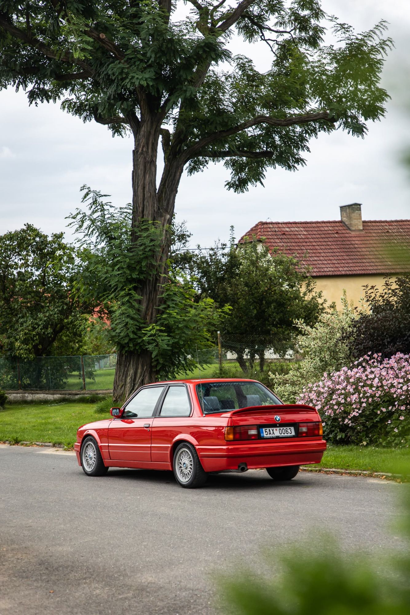 BMW e30 318is RED_2