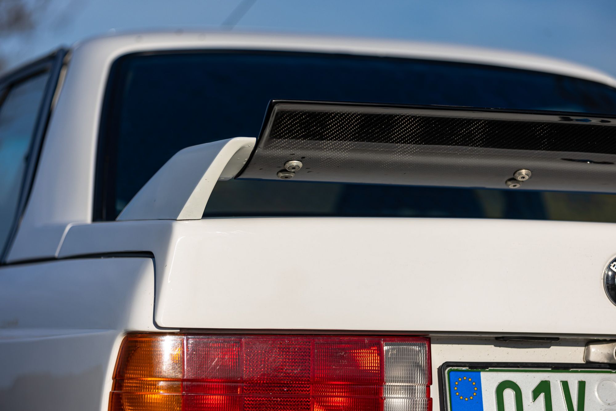BMW e30 M3 (lightroom)-10
