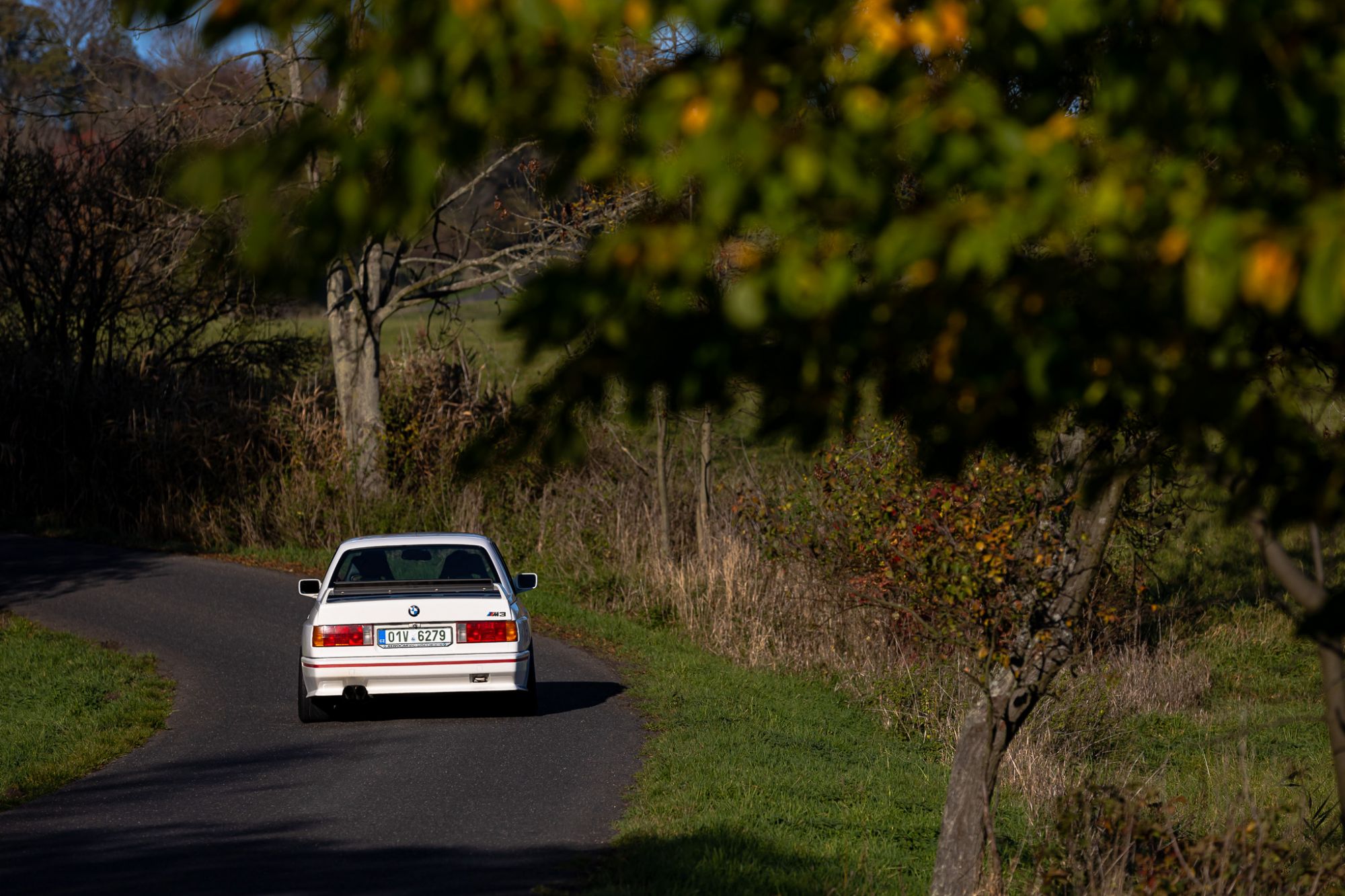 BMW e30 M3 (lightroom)-17