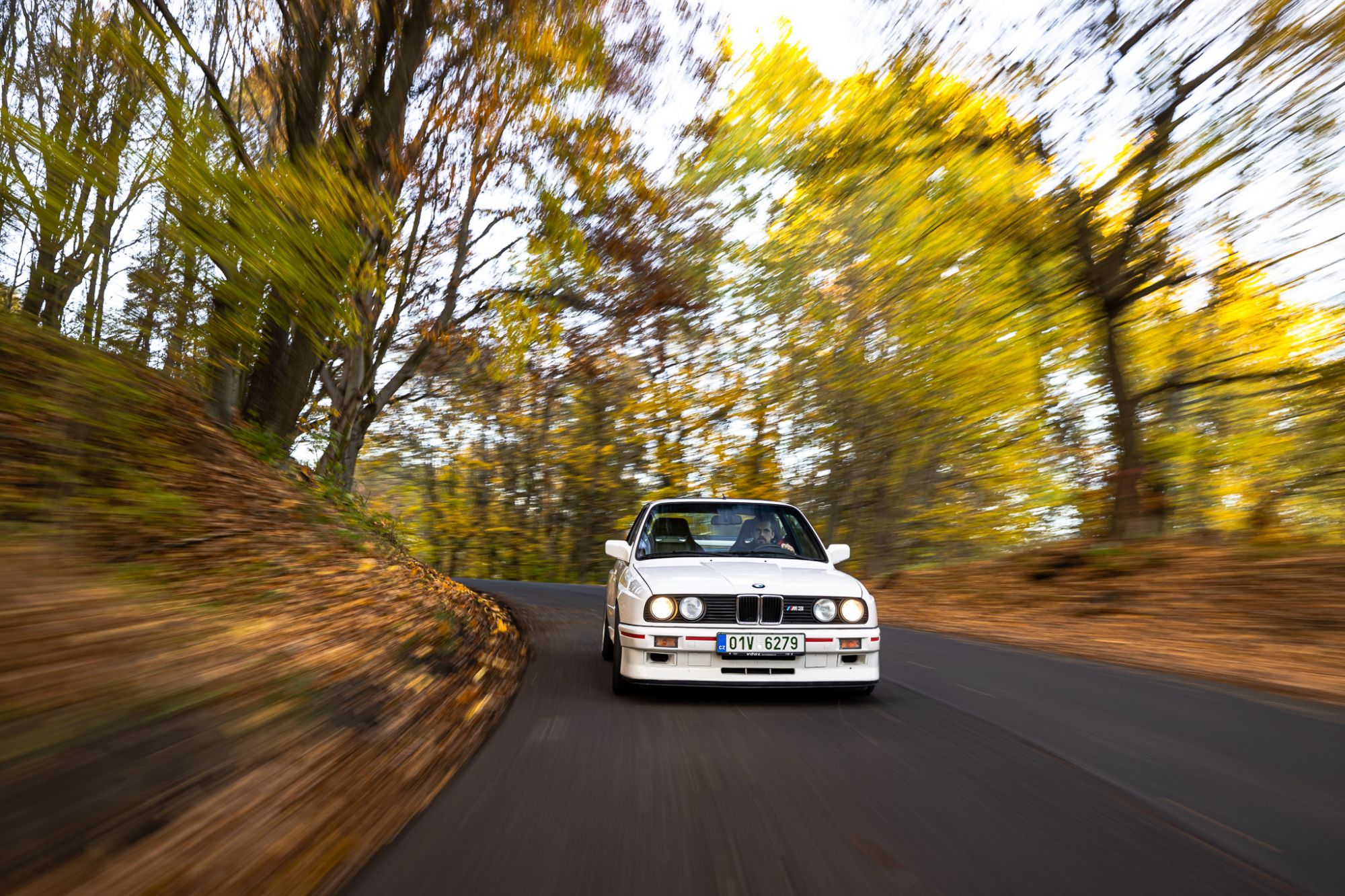 BMW e30 M3 (lightroom)-59