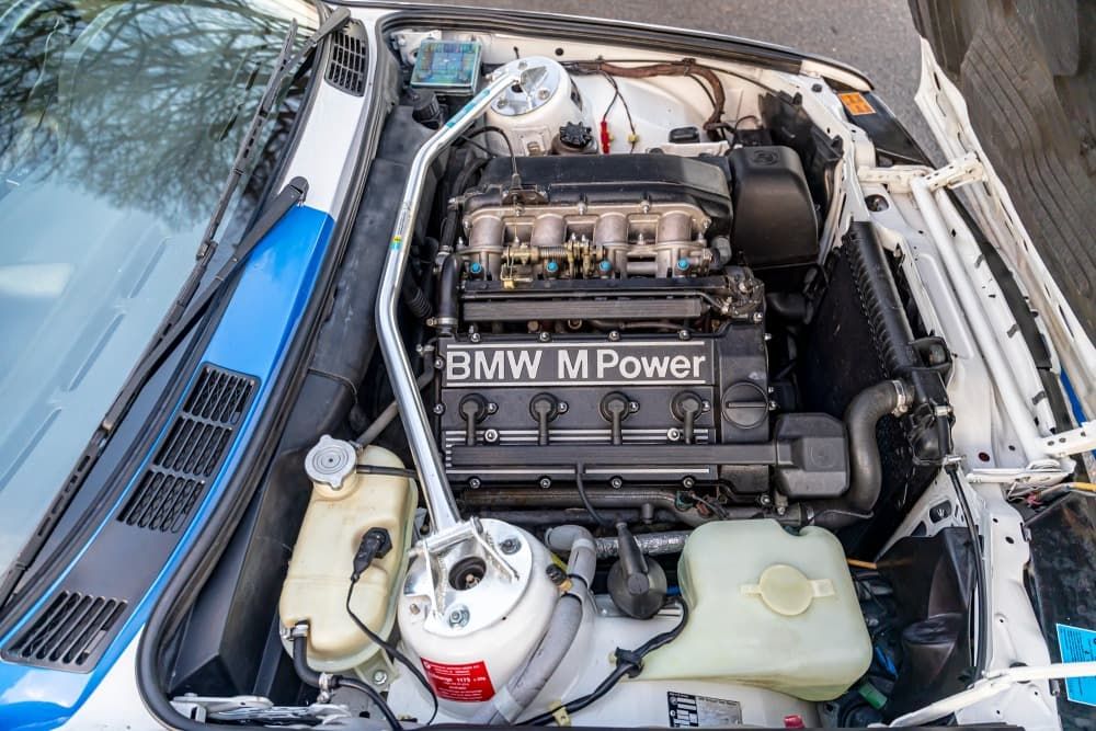 BMW E30 M3 white polep_3