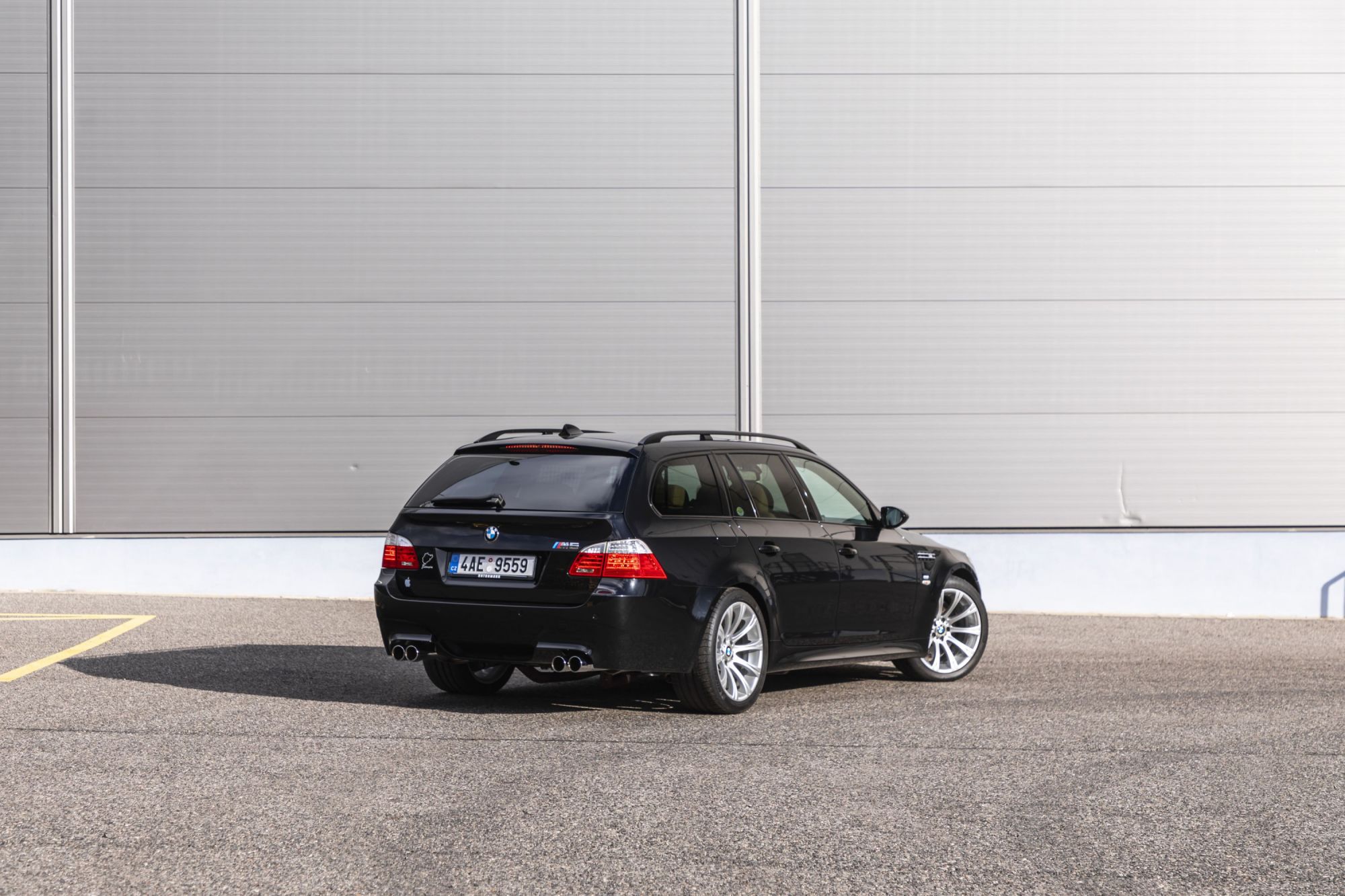 bmw-m5-combi-3.jpg