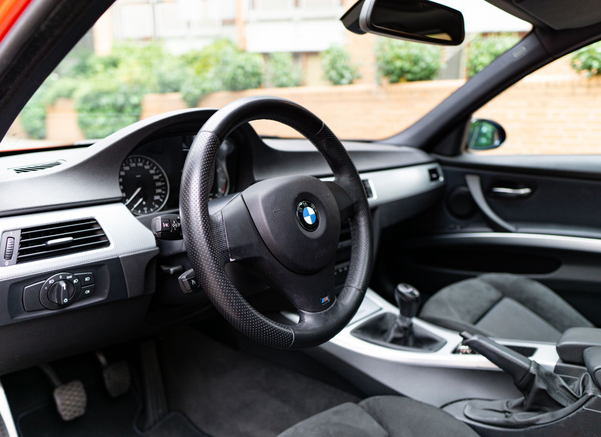 C72BA137-D392-4640-A97E-A15D7FD71B09