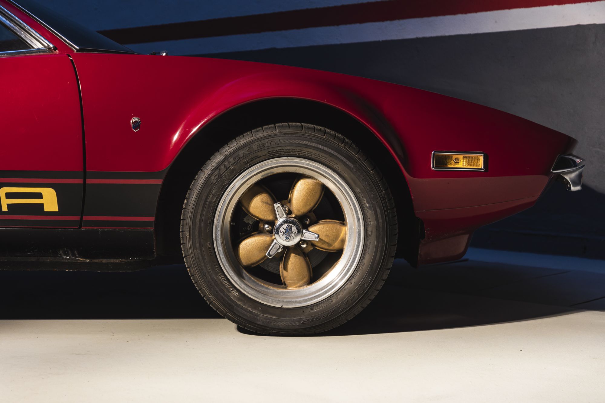 DeTomaso Pantera _2
