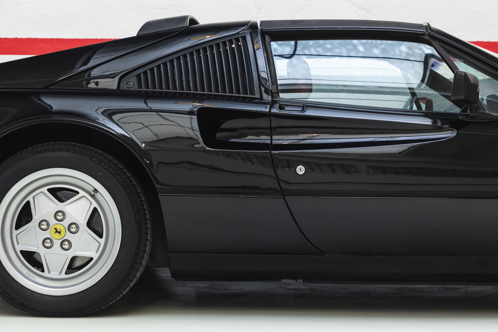 Ferrari 328GTSi_3