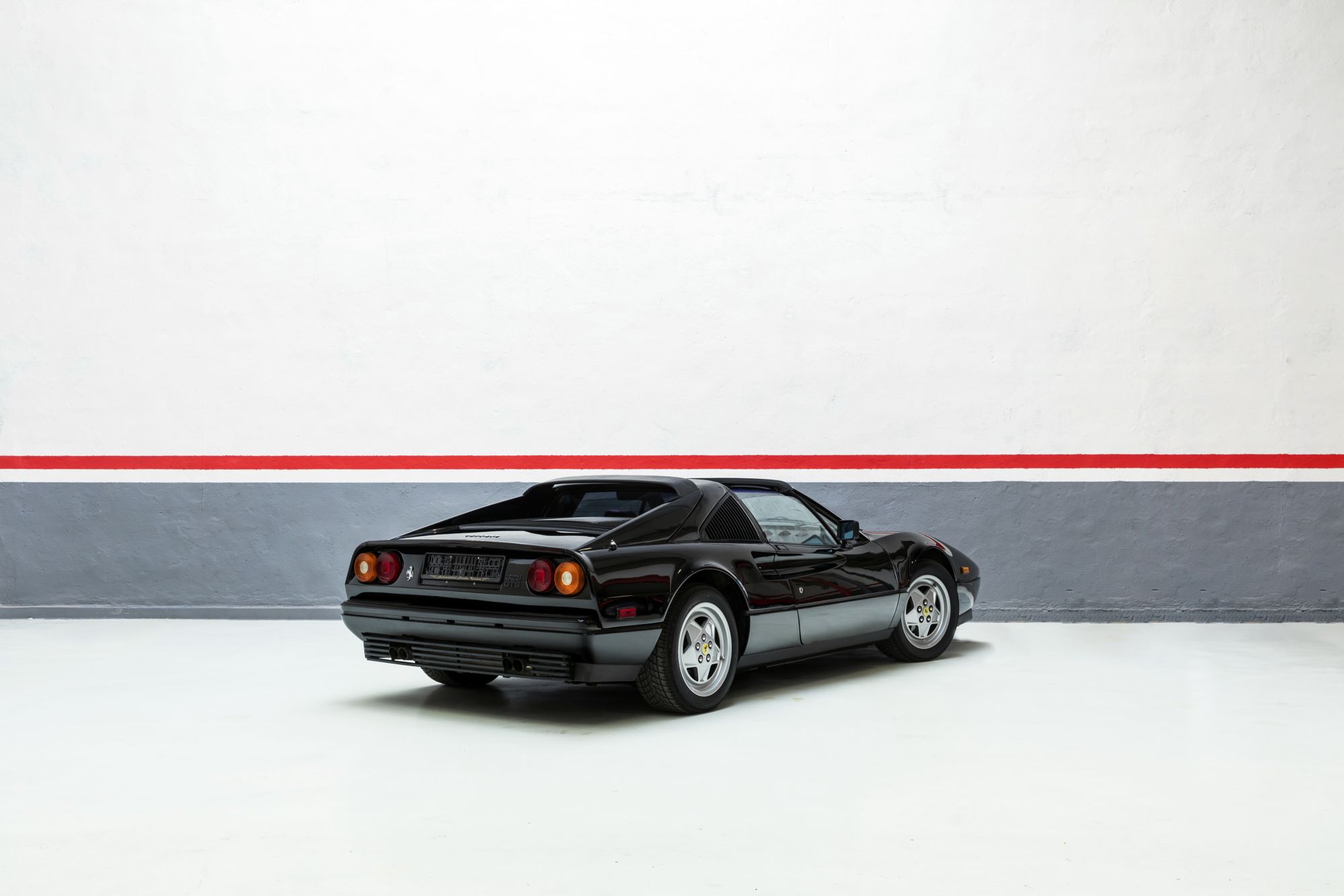 Ferrari 328GTSi_33