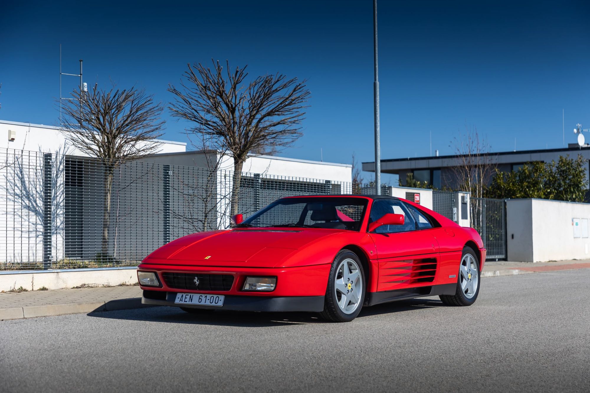 1992 Ferrari 348 TS (16.000 km)