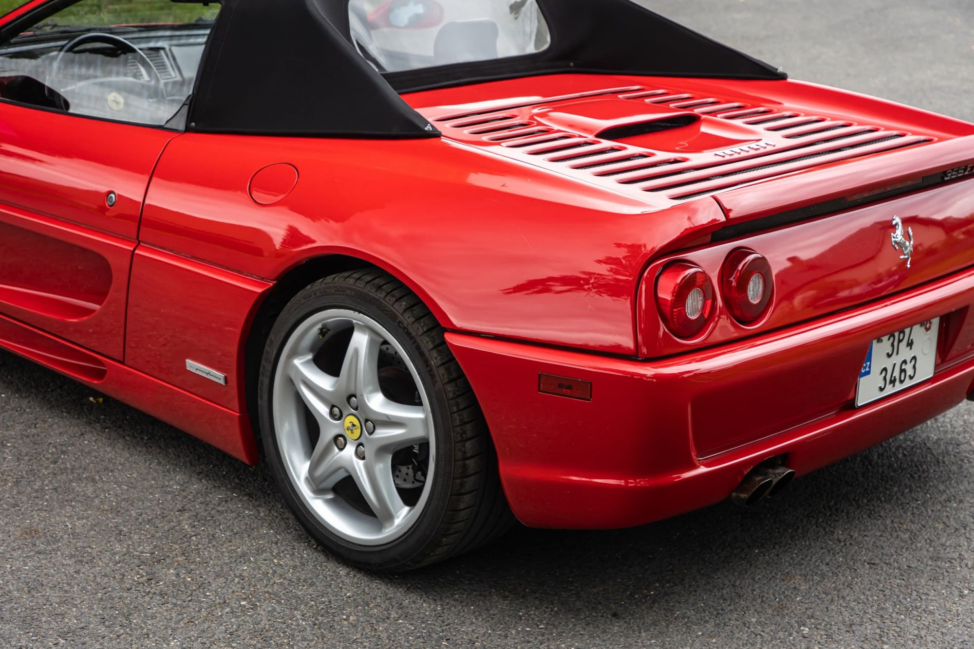 Ferrari 355F1_56