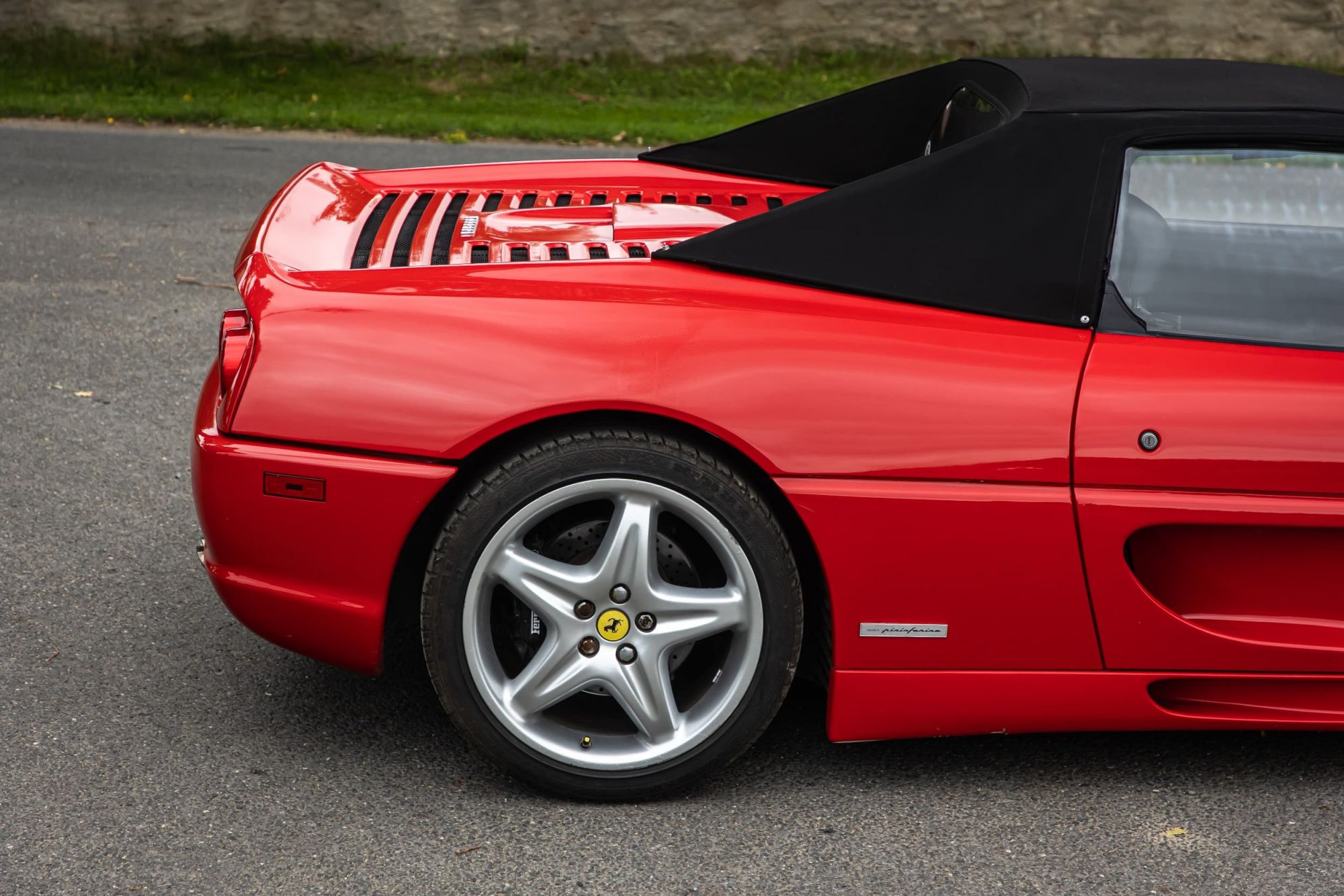 Ferrari 355F1_60