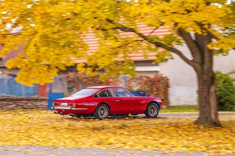 Ferrari 365 2+2_14