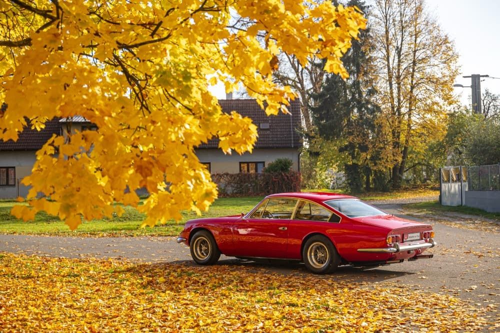 Ferrari 365 2+2_77