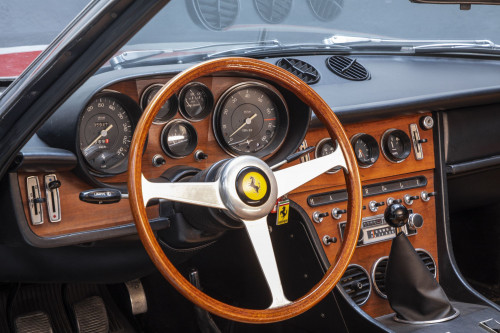 Ferrari 365GT_10
