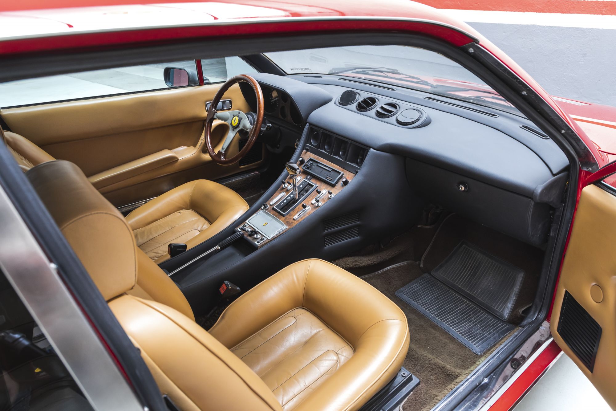 Ferrari 400i Automatic_16