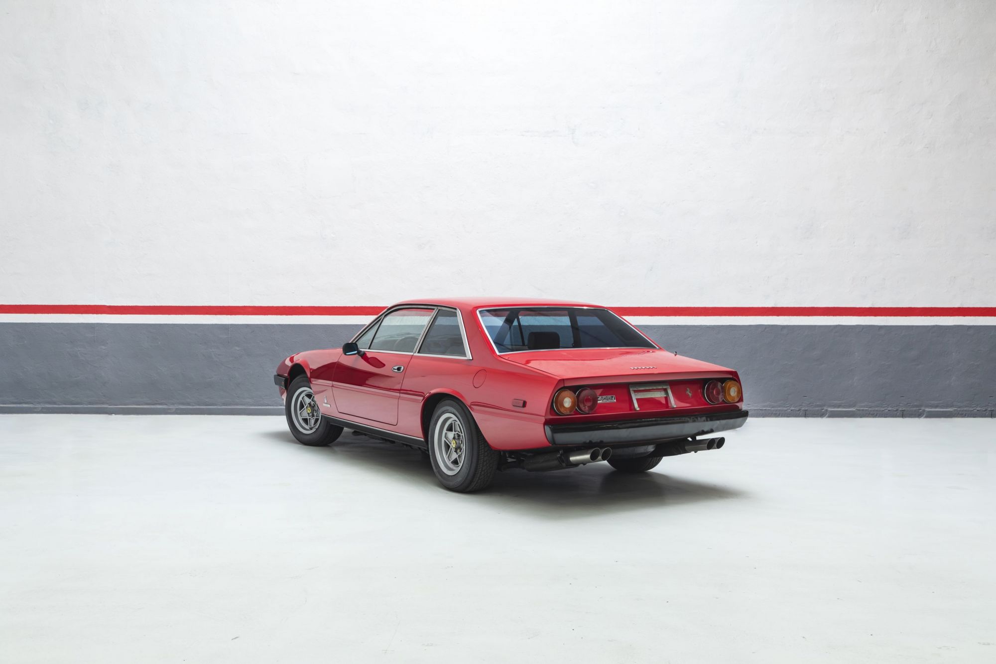 ferrari-400i-automatic-17.jpg