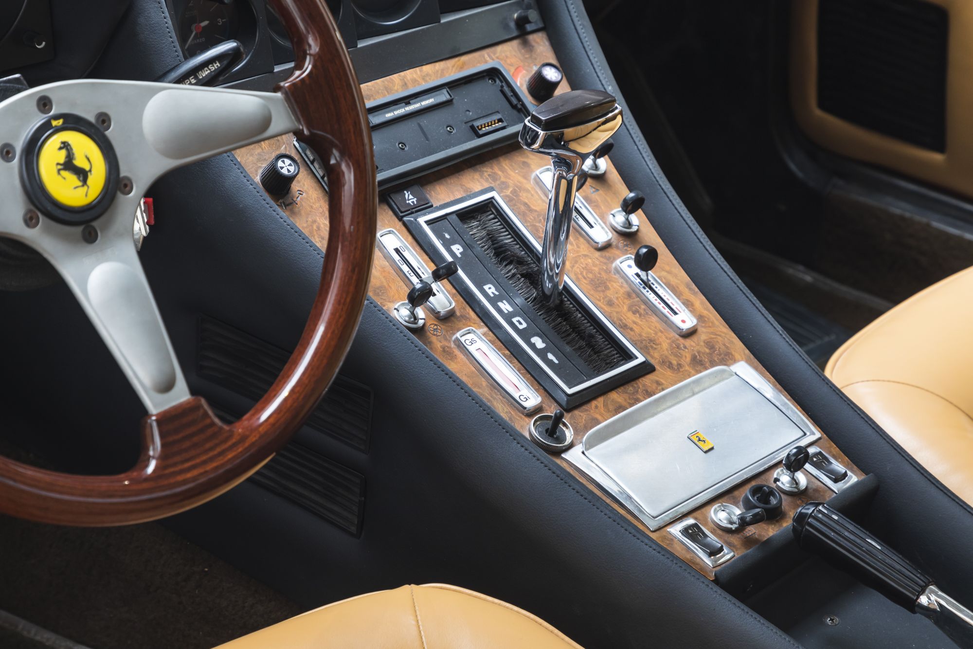 Ferrari 400i Automatic_5