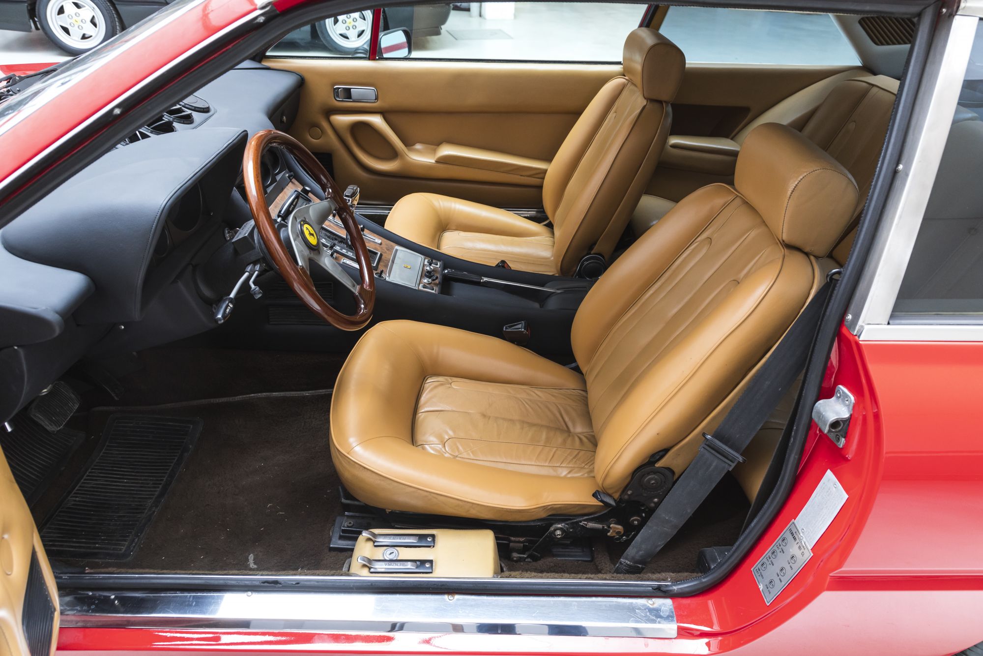 Ferrari 400i Automatic_9