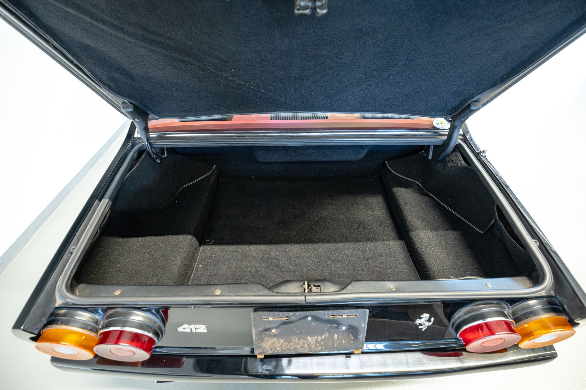 Ferrari 412 low_45.JPG