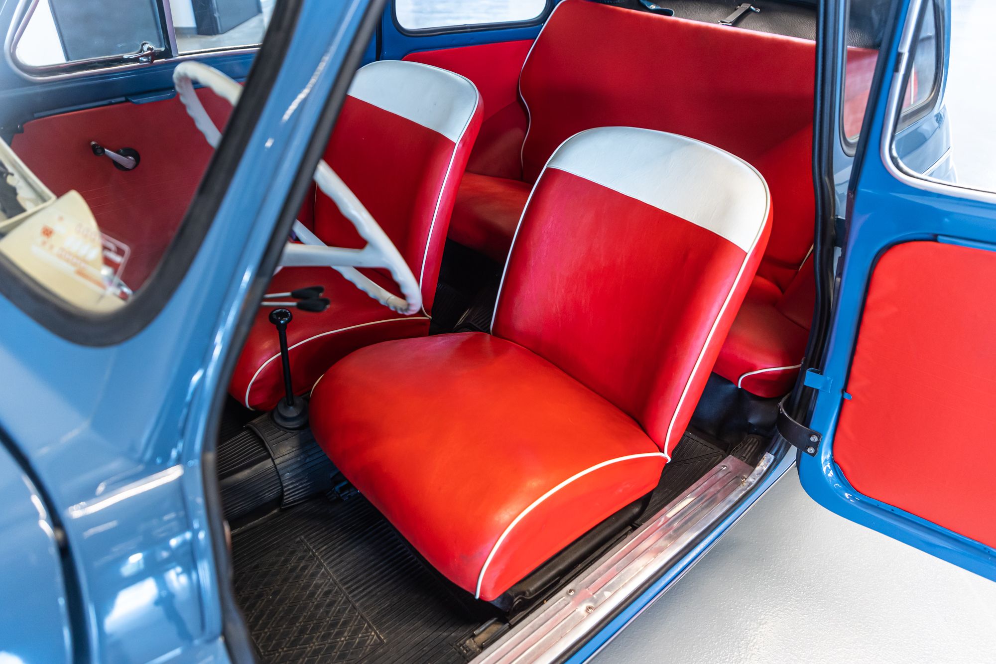 Fiat 500 Nuova male_18.JPG