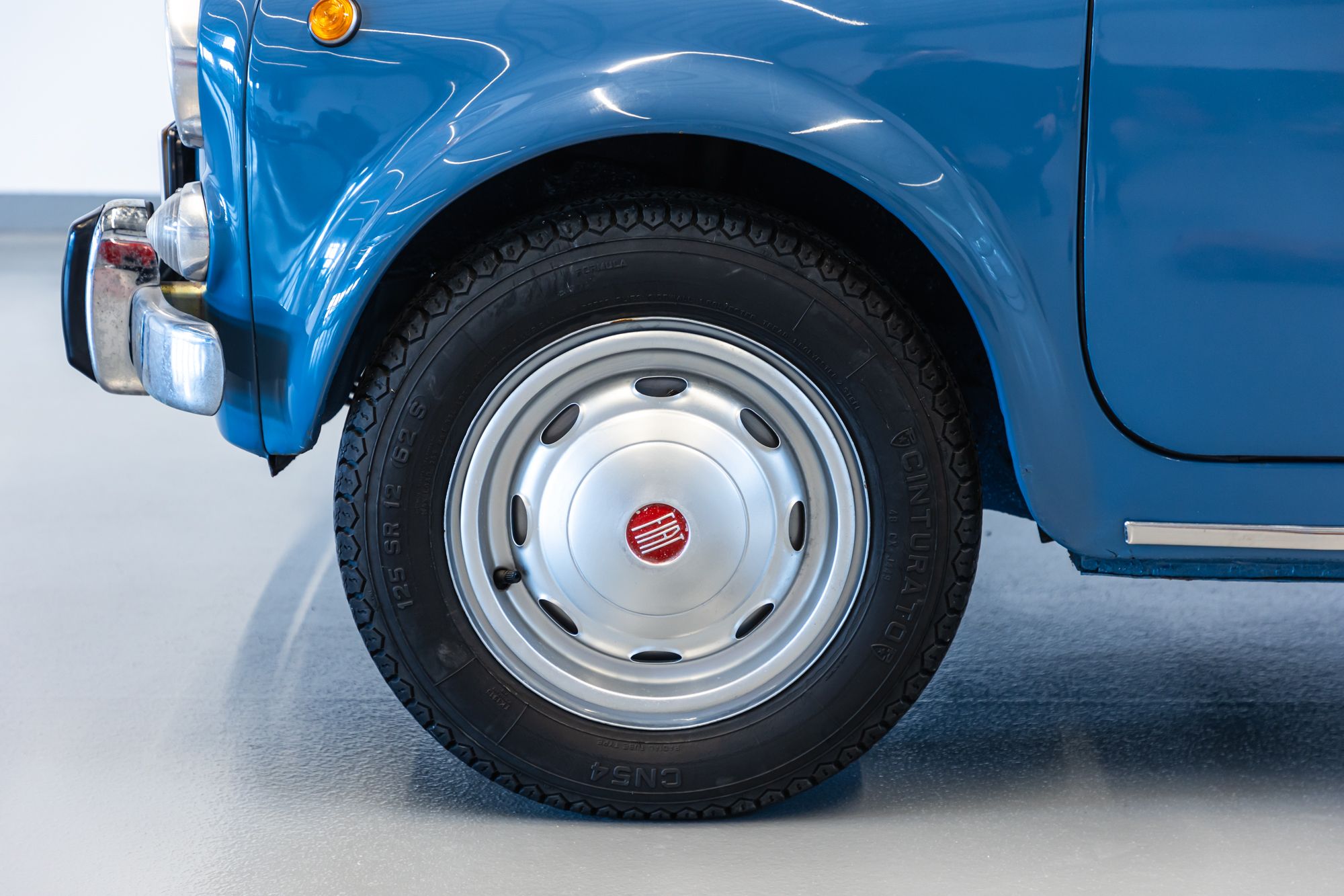 Fiat 500 Nuova male_45.JPG