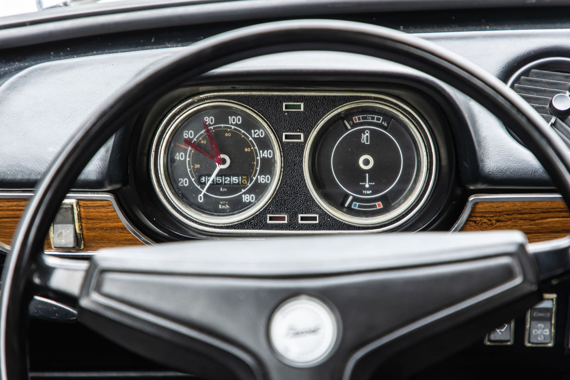 Ford Escort MKI VAN_40