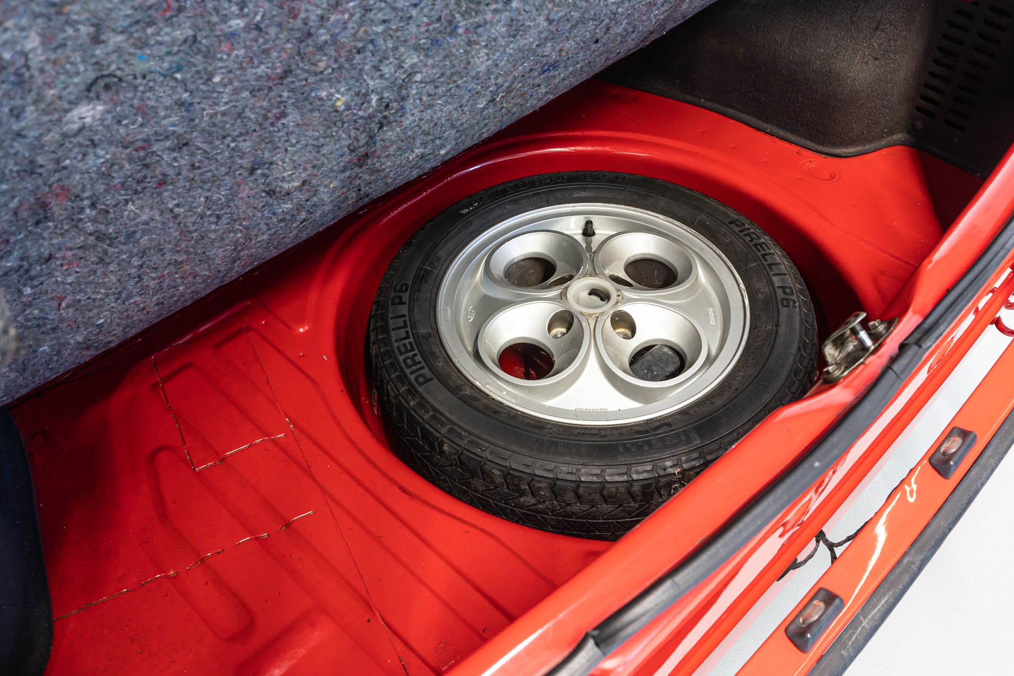 Ford Escort XR3i_22.JPG