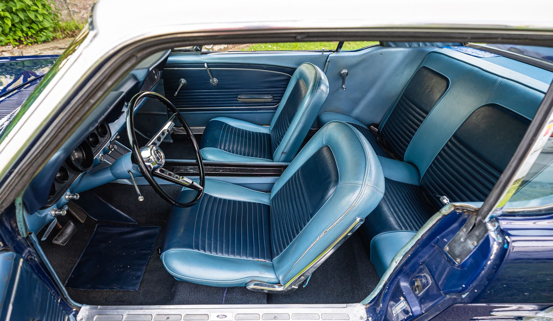 ford-mustang-low-35-18el