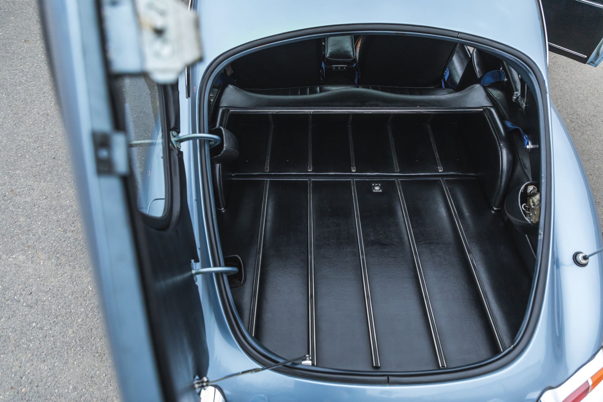 Jaguar E-type 1,5 auctomobile_42