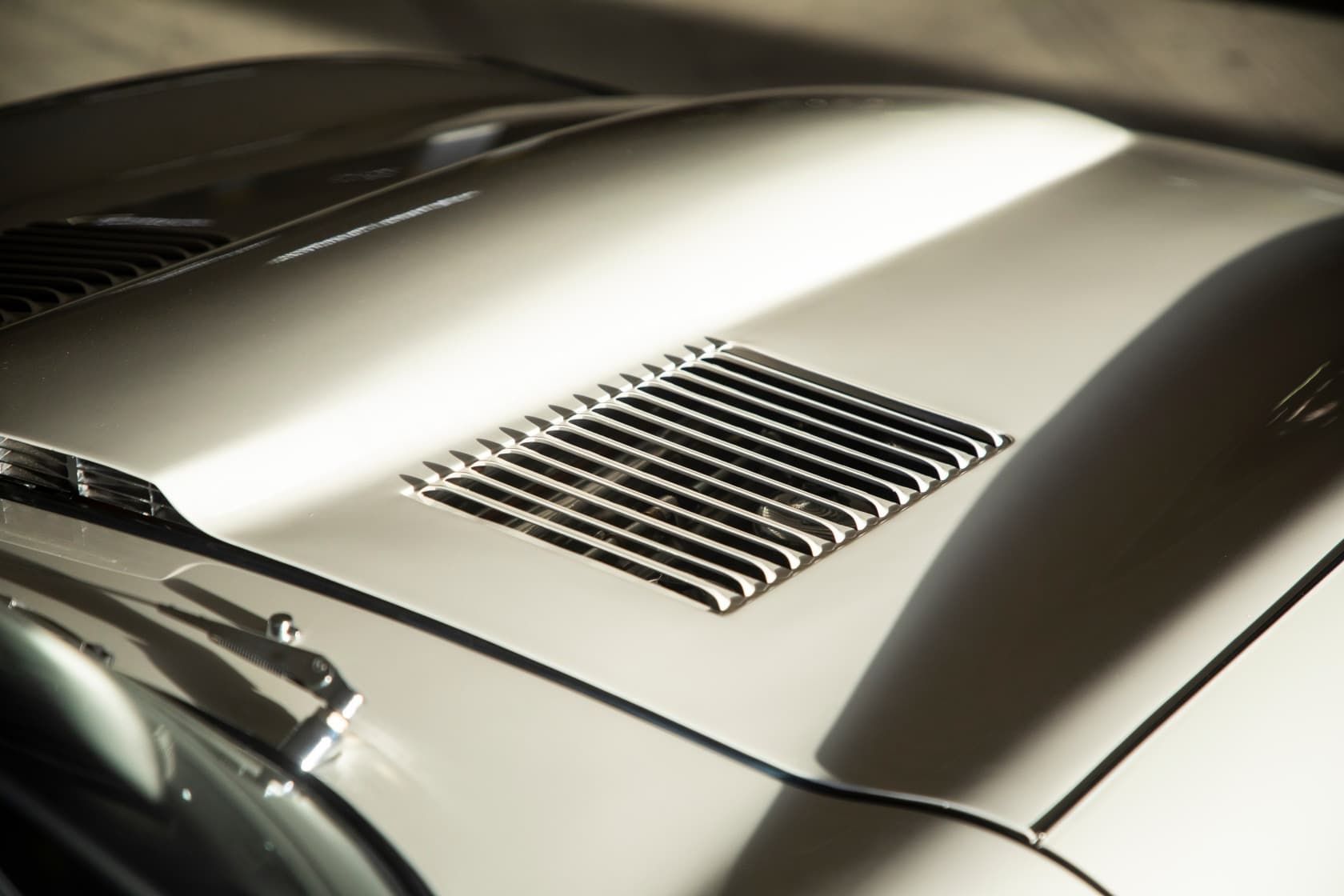 Jaguar E-type convertible bila _49