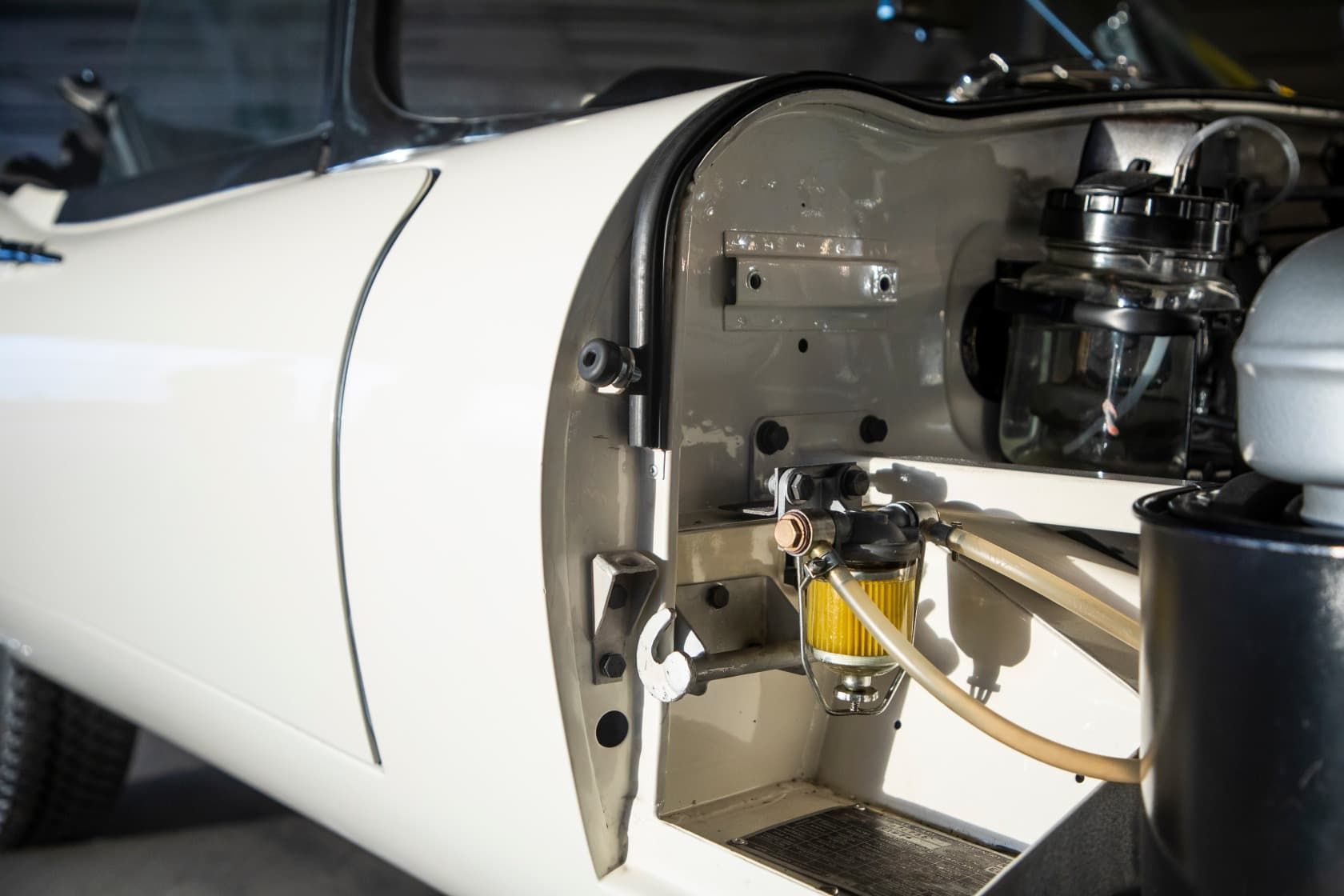 Jaguar E-type convertible bila _77