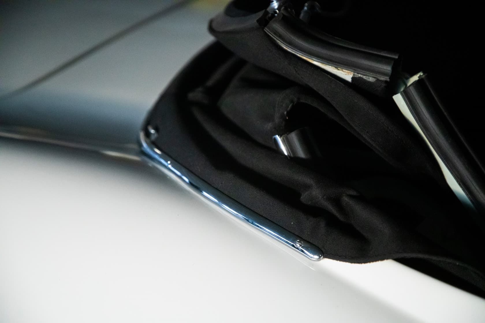 Jaguar E-type convertible bila _90