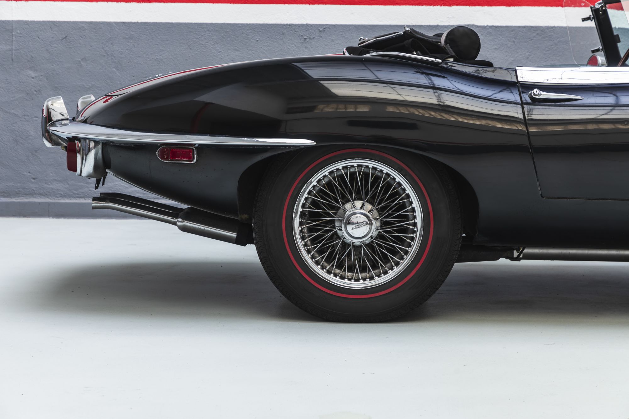 Jaguar E-type II series black - Auctomobile_12