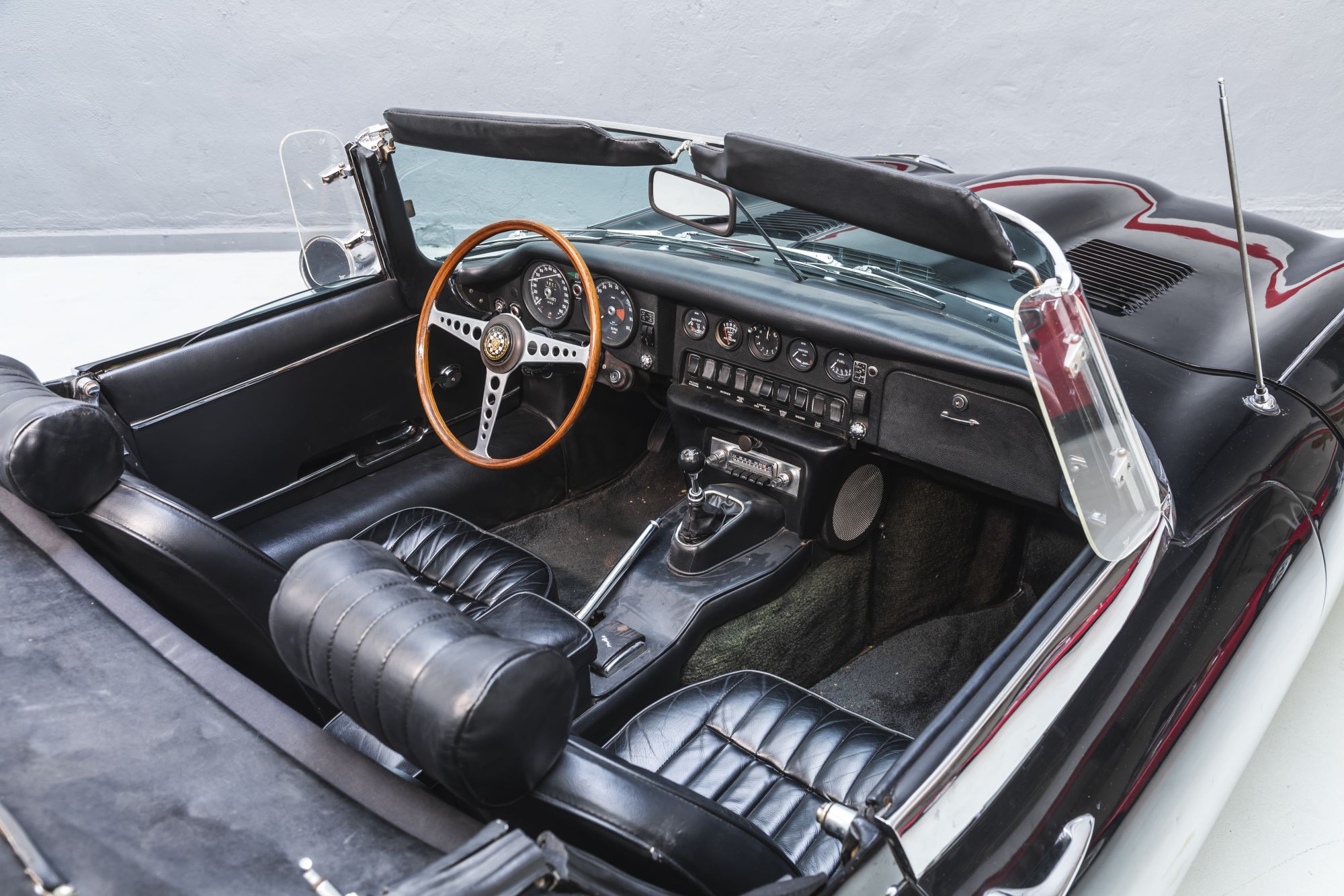 Jaguar E-type II series black - Auctomobile_14