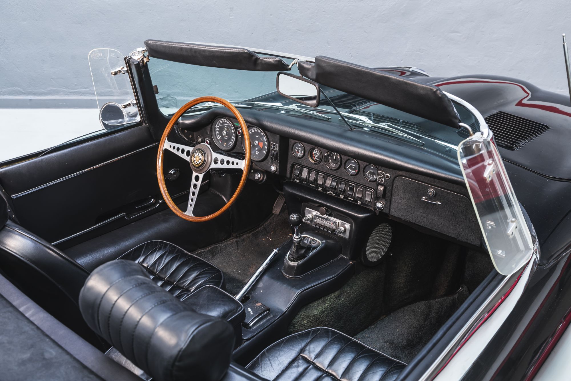 Jaguar E-type II series black - Auctomobile_16