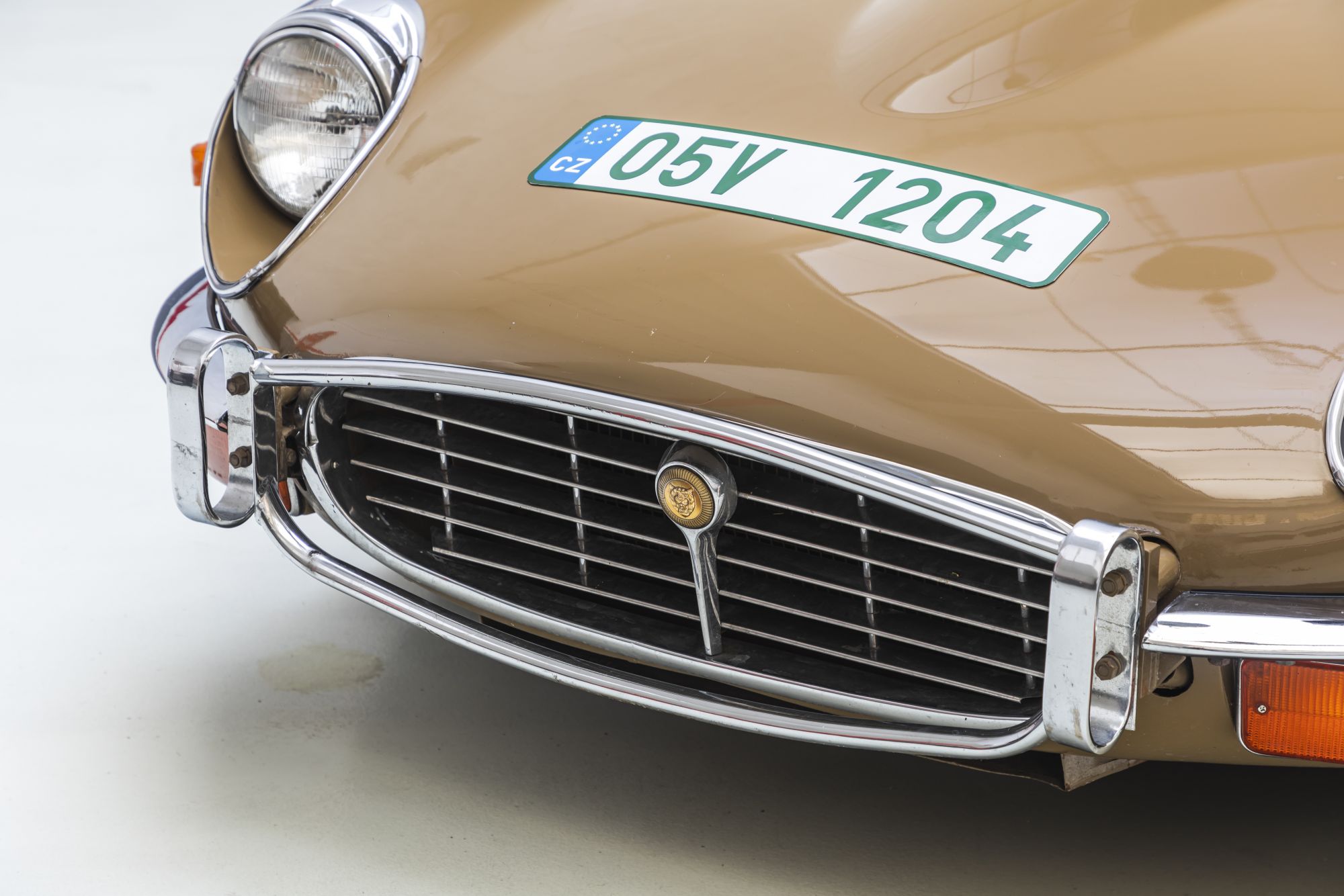 Jaguar E-type V12 - Auctomobile_6