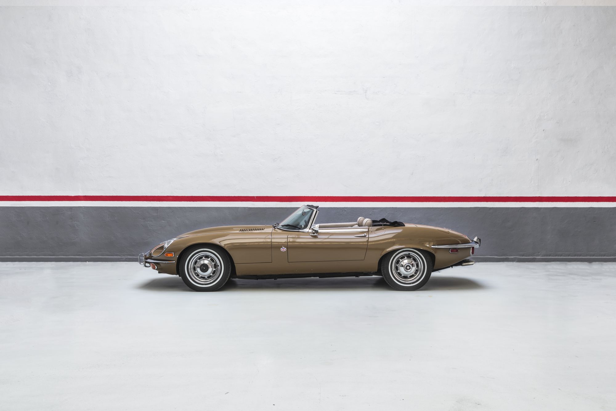 Jaguar E-type V12 - Auctomobile_8