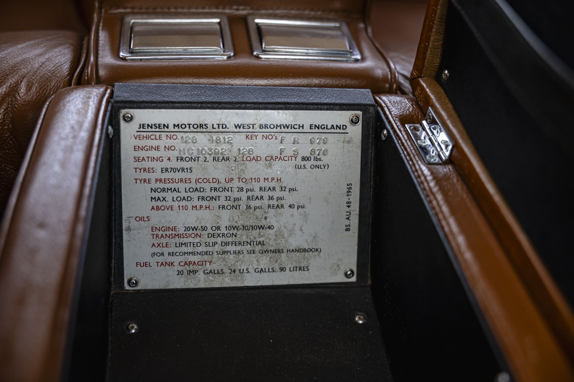 Jensen Interceptor III_45