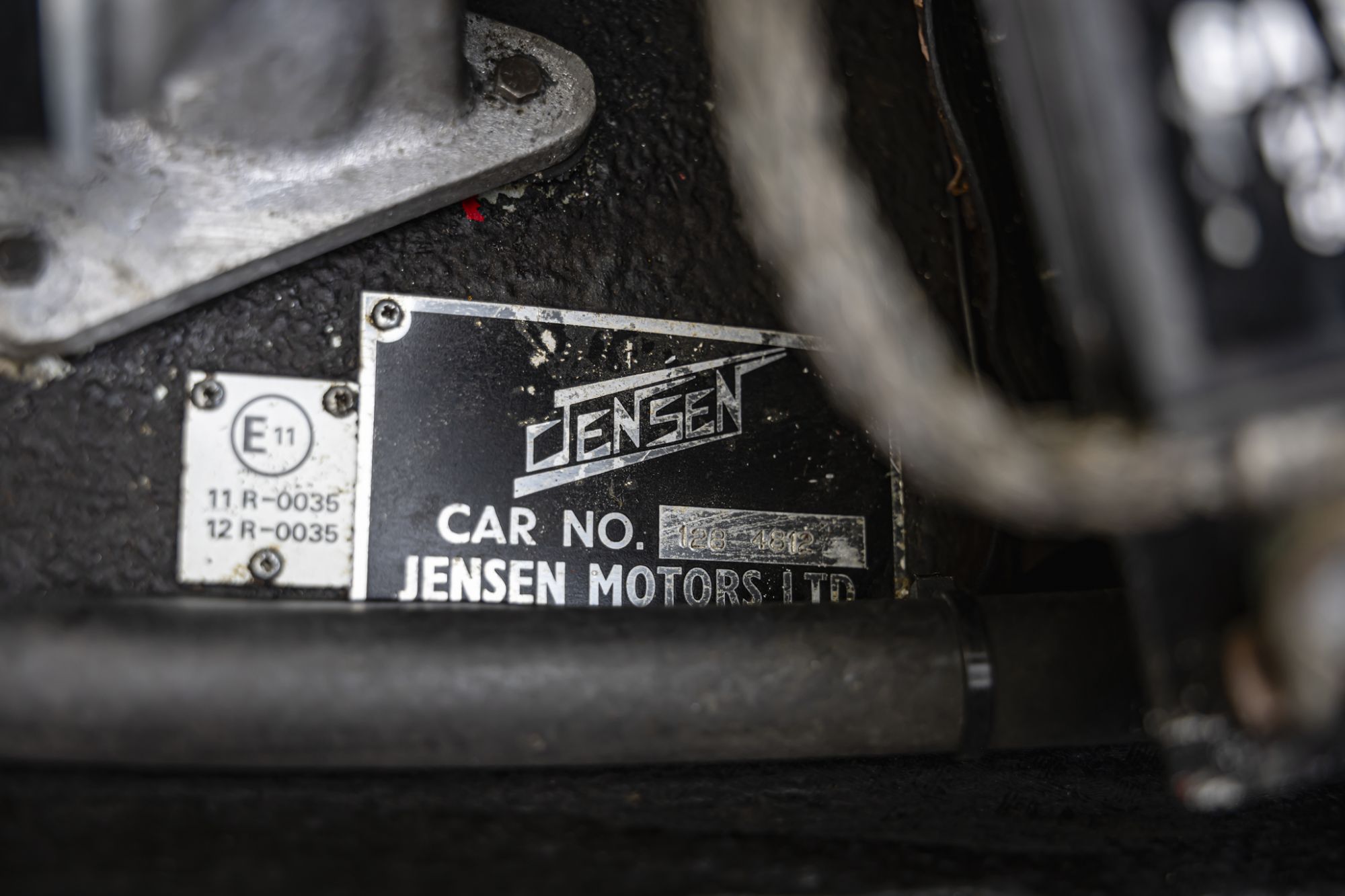 Jensen Interceptor III_50